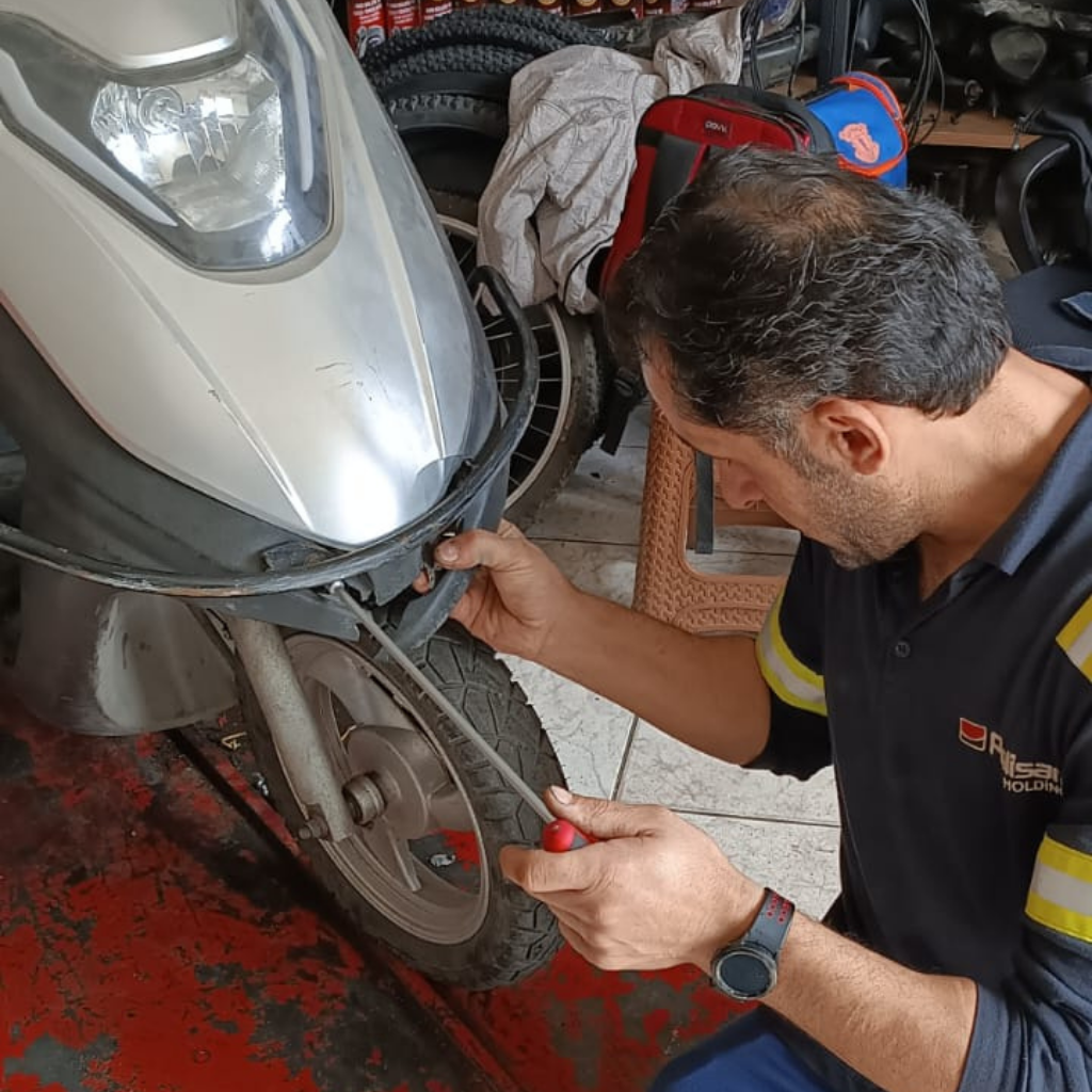 ELEKTRİKLİ MOTOSİKLET TAMİRİ